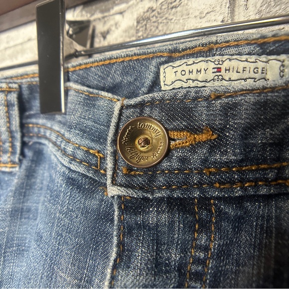 EUC Tommy Hilfiger Womens Blue Denim Jean Shorts - Picture 4 of 16